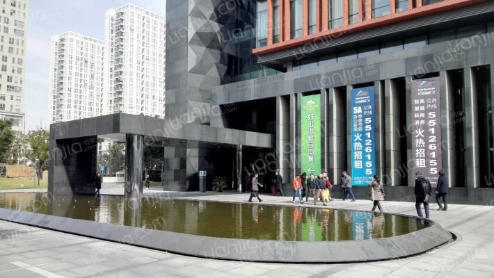 东方蓝海国际广场外景图