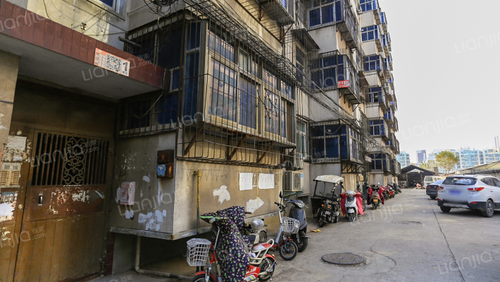 桐柏路19号院外景图