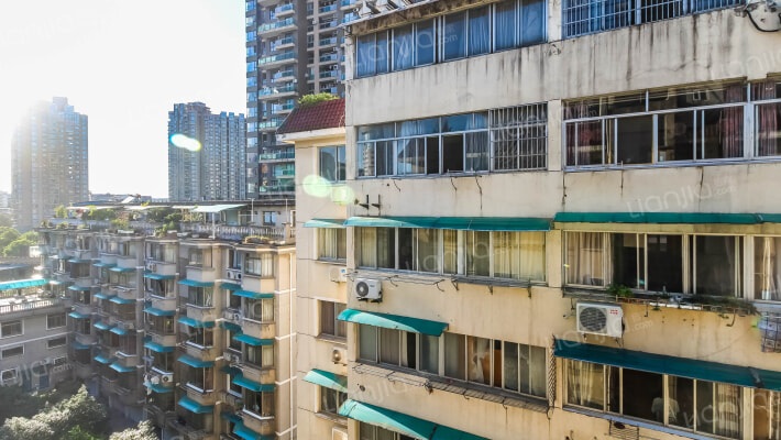 杨思岭社区外景图