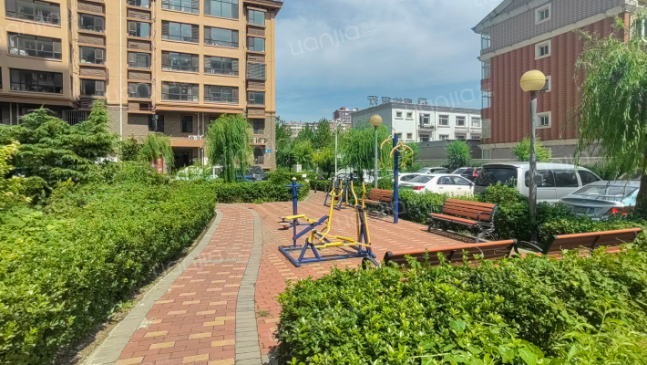 世纪家园外景图