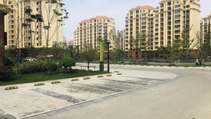 香江健康小镇玫瑰园外景图