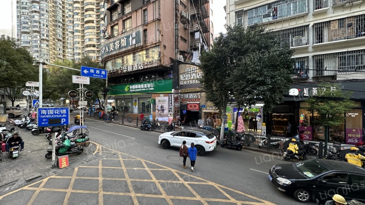 凯都大厦外景图