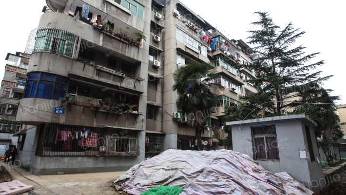 物资小区外景图