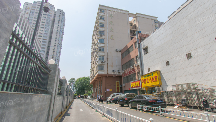 华元大厦外景图