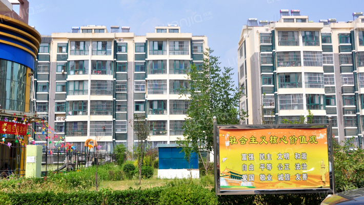 华泰小区外景图