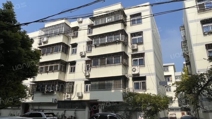 肿瘤医家属院宿舍外景图