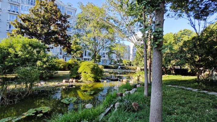 半山花园外景图