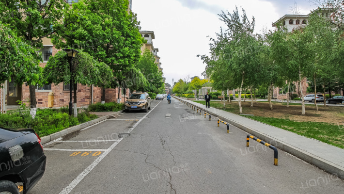 宝雍阁金色欧城南区外景图