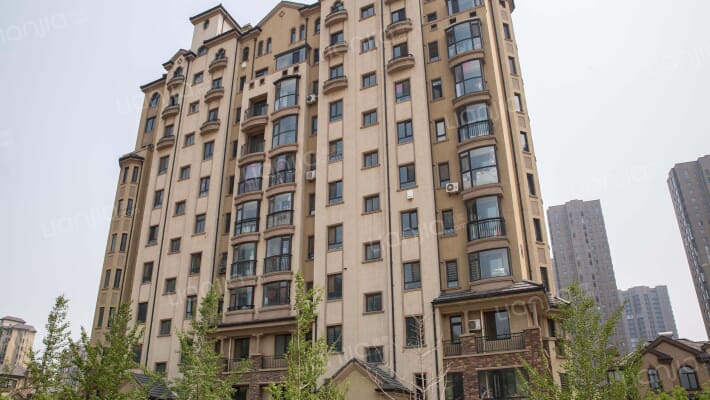 鸿玮澜山一期外景图