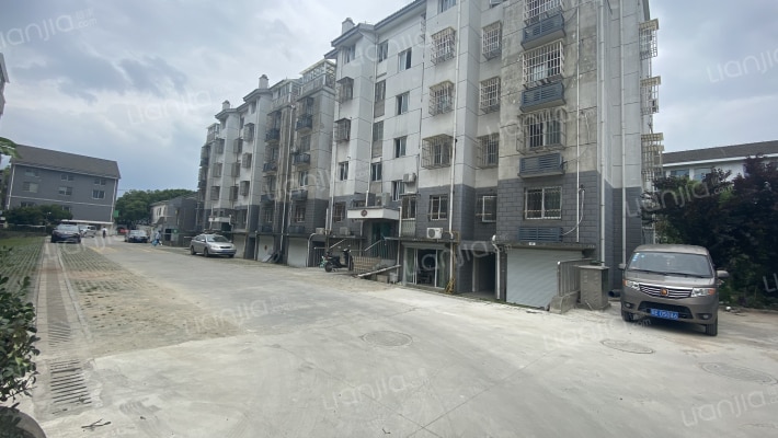 昆承华府外景图