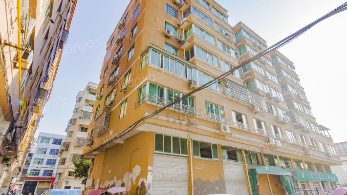 九小花苑外景图