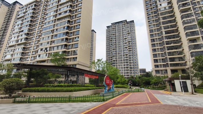 卓越景枫蔚蓝郡外景图