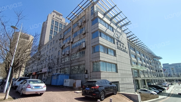 华堂大厦外景图