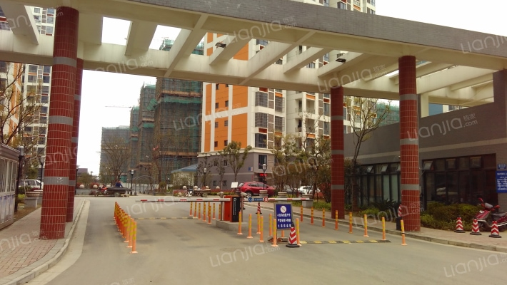 新安花苑西五区外景图