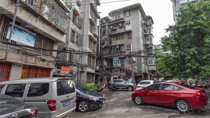 新桥园2号自立小区外景图