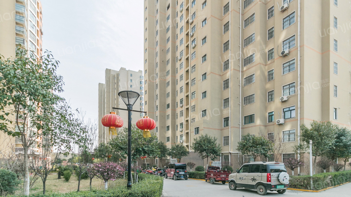 保盛龙城外景图