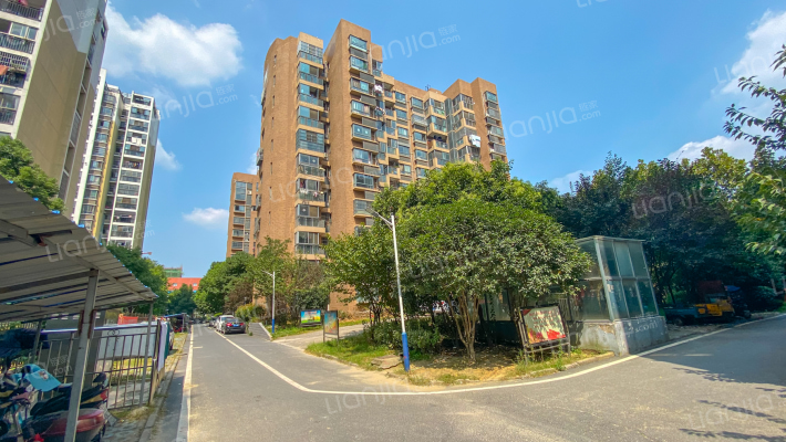 前城上品外景图