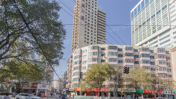 方盛大厦外景图