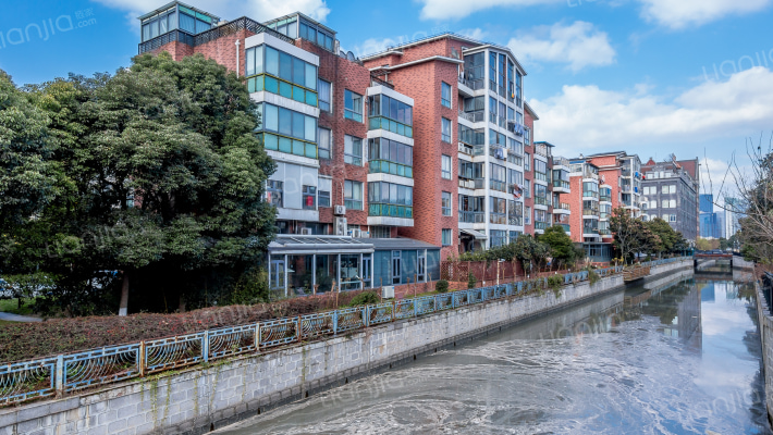 紫薇和苑外景图