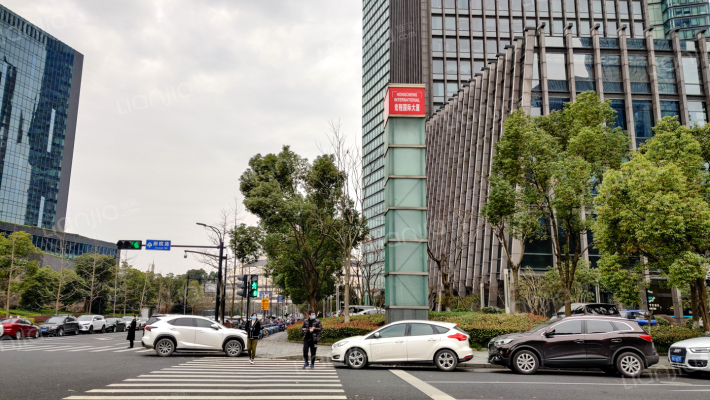 宏程国际大厦外景图