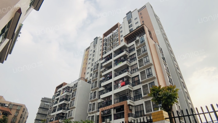 憬晖华府外景图