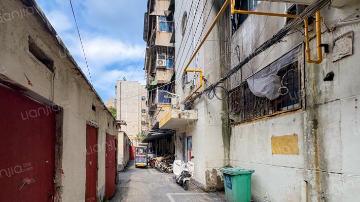 西园小区家属院外景图