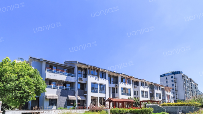 山景天下外景图