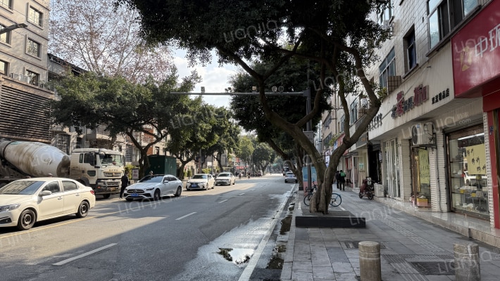 西北街73号外景图