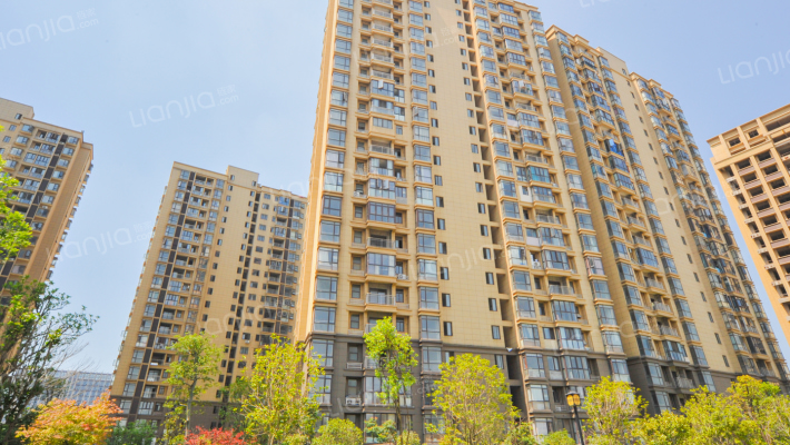 凯旋公馆外景图