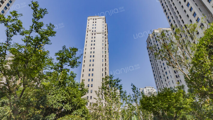 新希望白麓城外景图