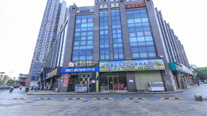 南钢西路外景图