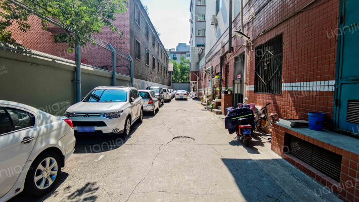 桃园北路工行宿舍外景图