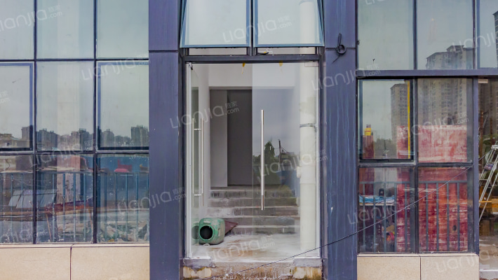 凯旋国际公馆外景图