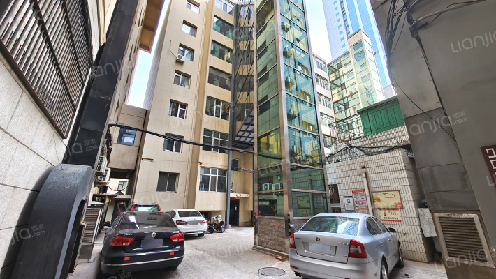 亚特大厦外景图