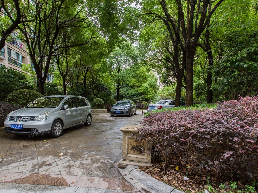 绿洲康城亲水湾中央区