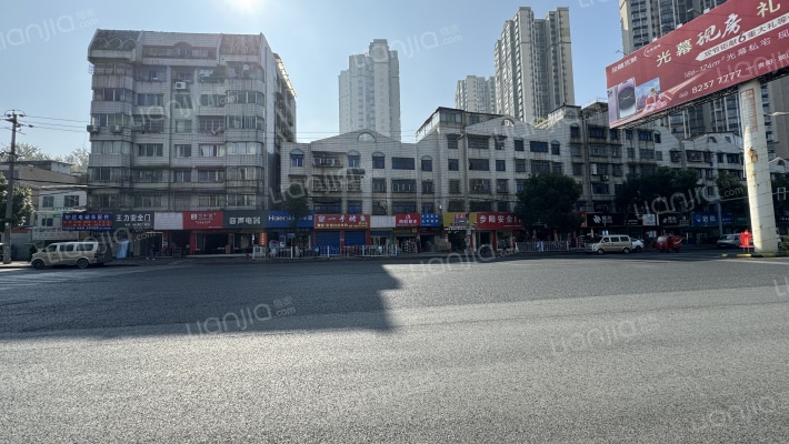 曾氏改造楼外景图