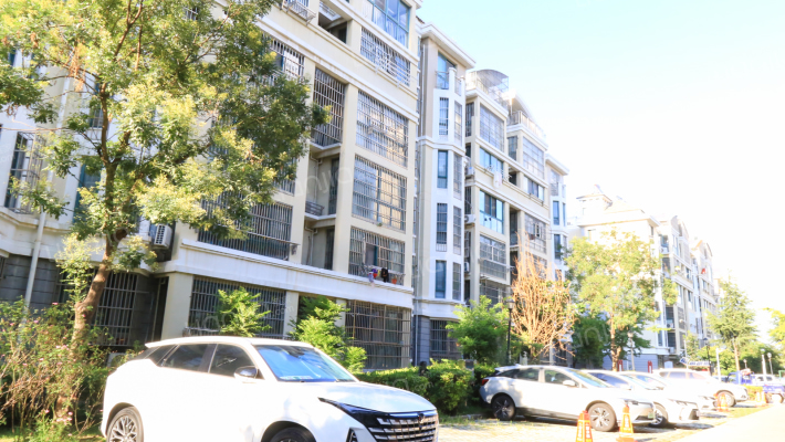 世邦帝景豪庭外景图