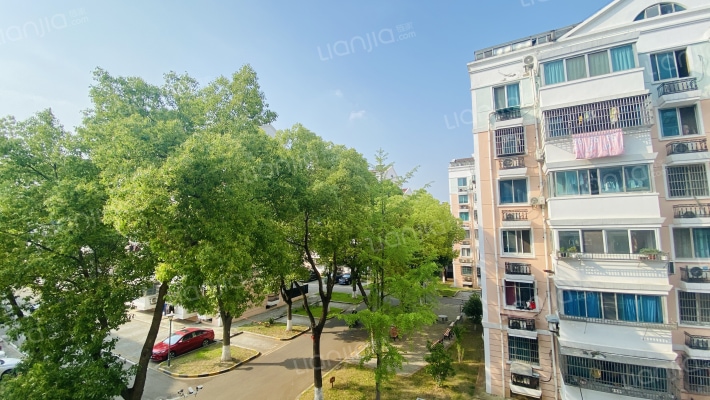 振发公寓外景图