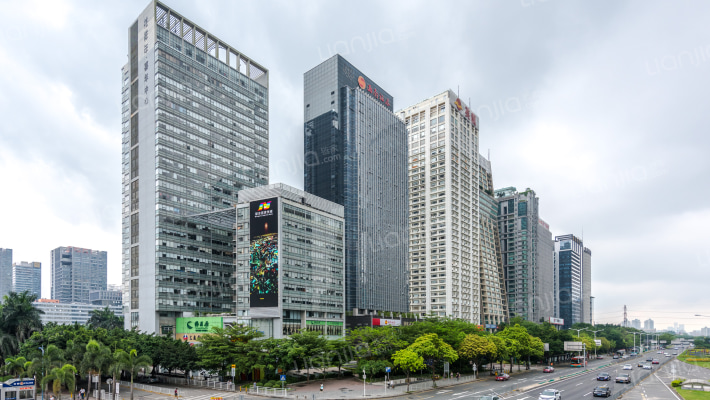 耀华创建大厦外景图