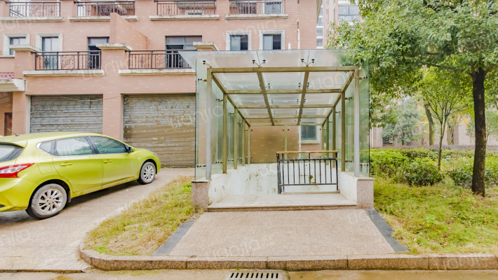 上饶江南1号房价怎么样江南1号房源户型图小区车位交通地址详情分析