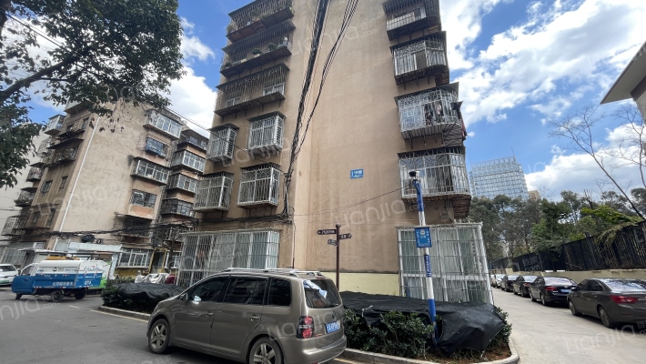 江岸小区江岸里外景图