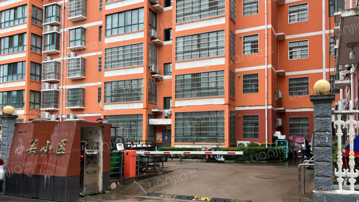 南关小区外景图