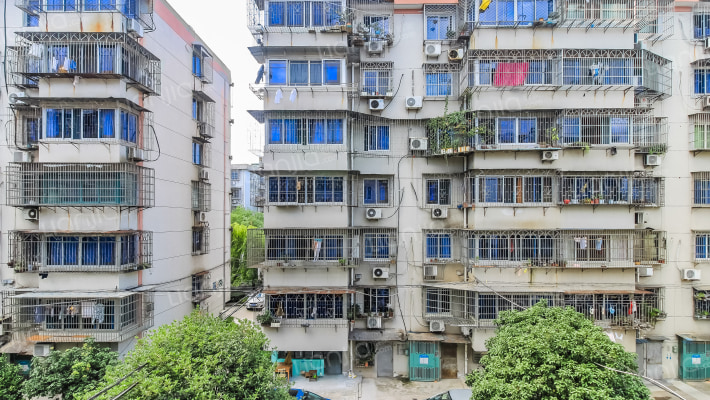 西长小区外景图