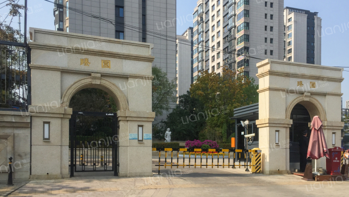 北京臻园房价怎么样臻园房源户型图小区车位交通地址详情分析