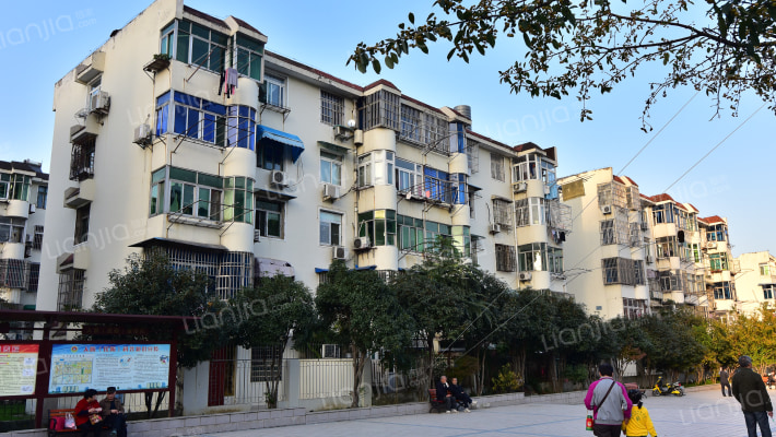 青年公寓外景图