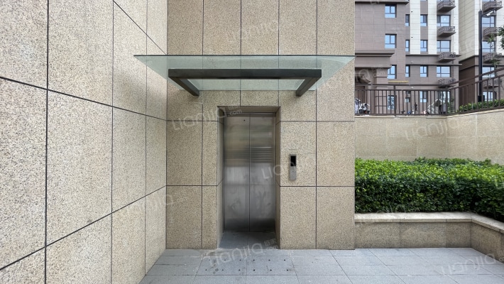 中国铁建·西府国际外景图