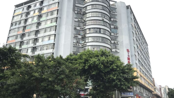 主山假日公寓外景图