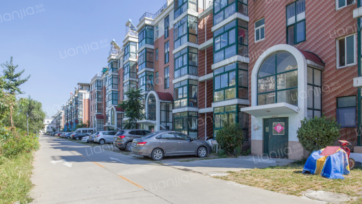 世纪名苑外景图