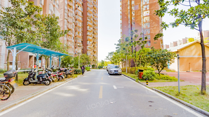 九峰明畅里外景图