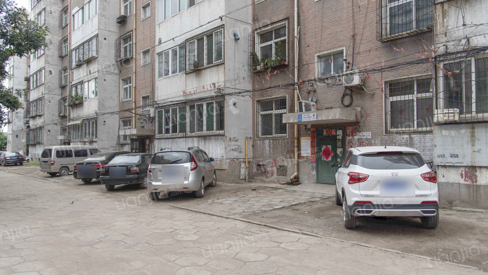 电石苑小区外景图